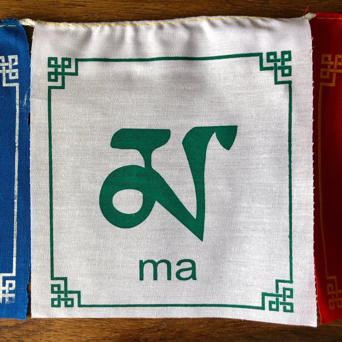 Mini Mani Flags Om Mani Padme Hum 5 flags 6cm × 9cm
