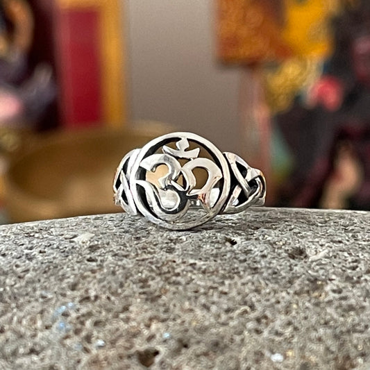 Silver Om  Ring 925 solid Silver